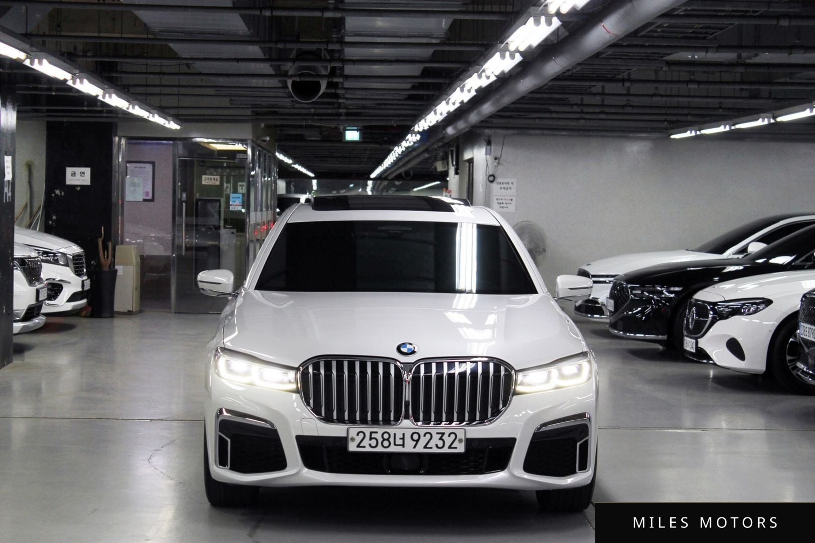 BMW 7 Series (G11) 2020 — миниатюра 2