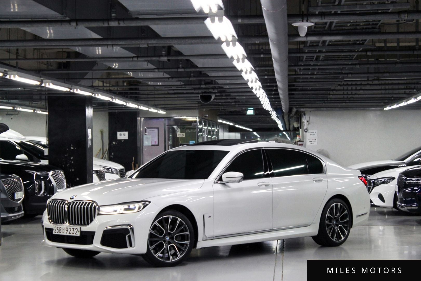 BMW 7 Series (G11) 2020 — миниатюра 3