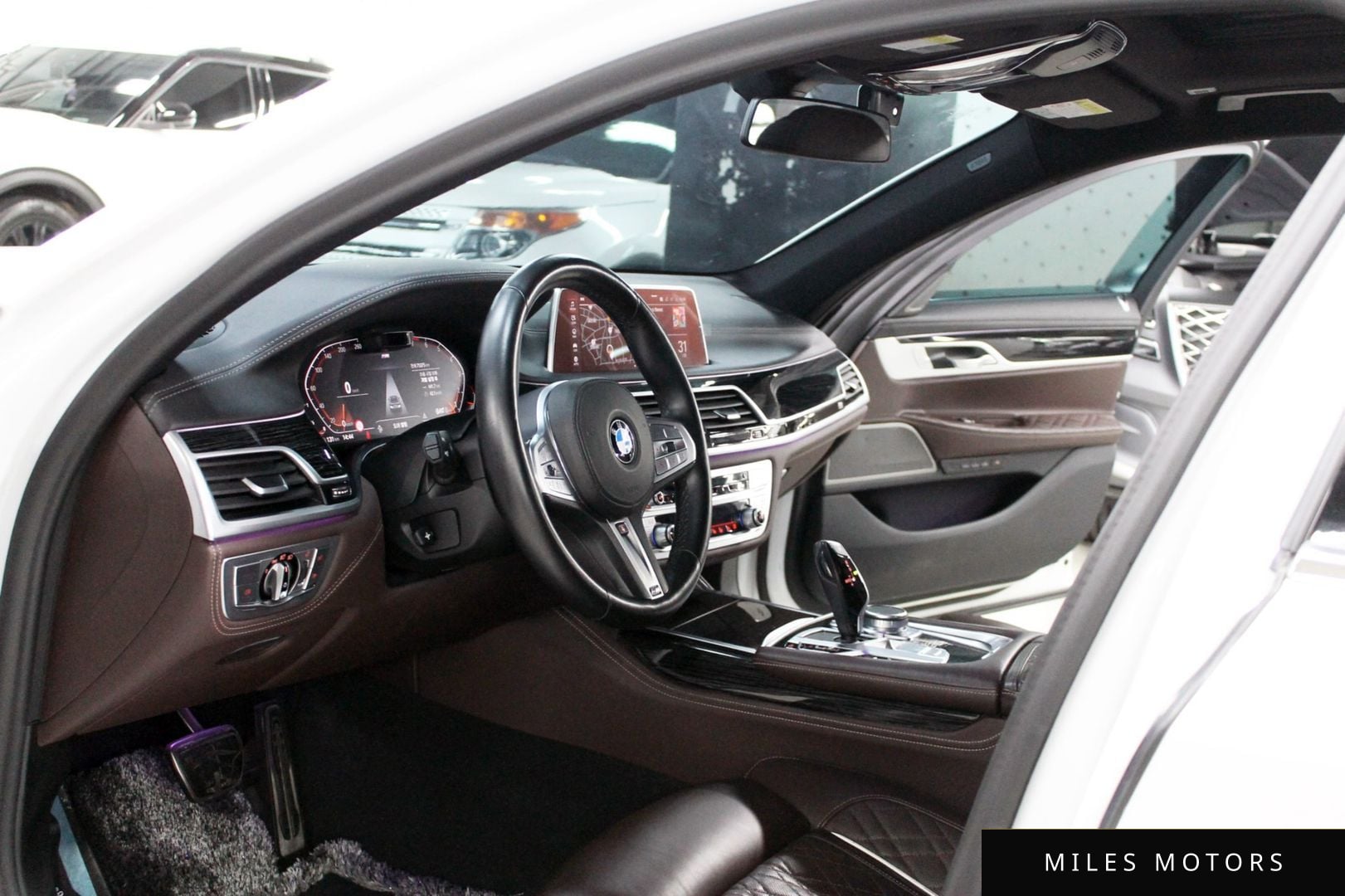 BMW 7 Series (G11) 2020 — миниатюра 8