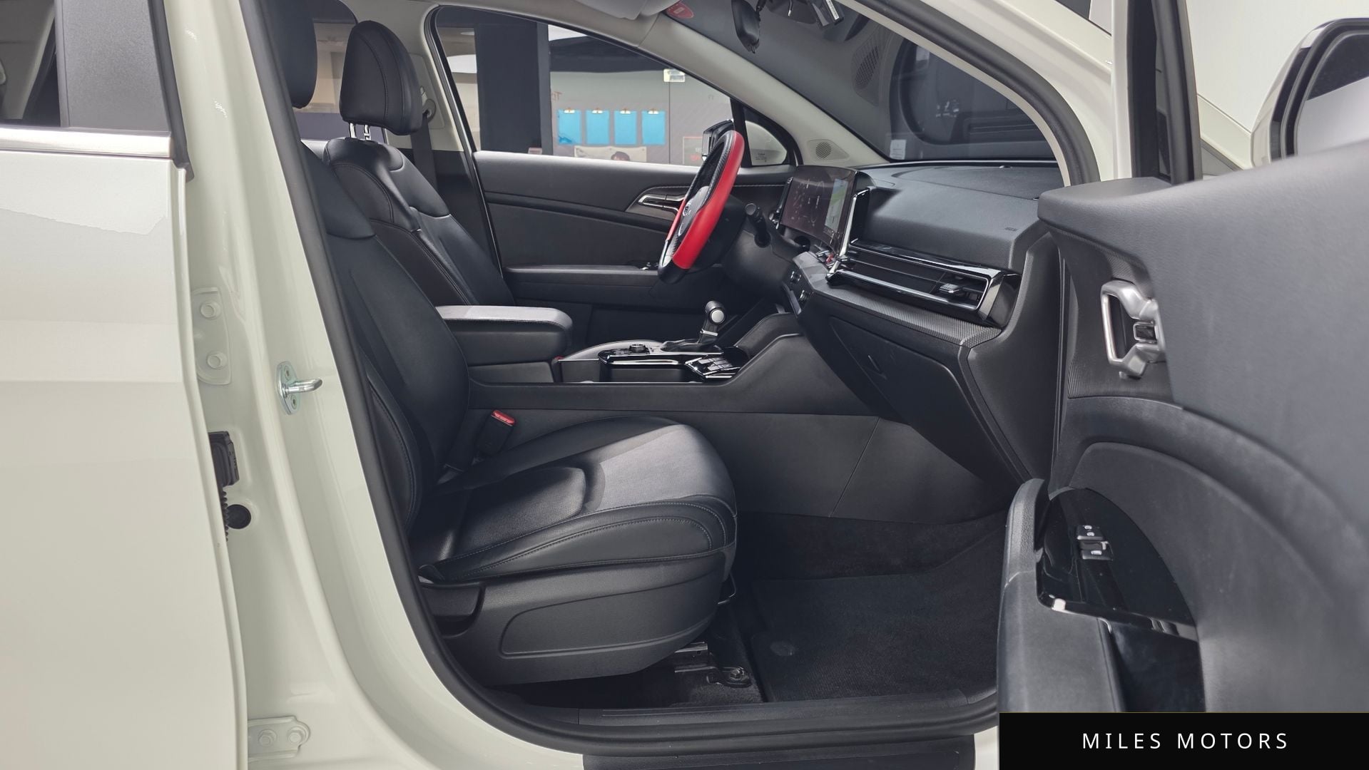 Kia Sportage 2022 — миниатюра 11