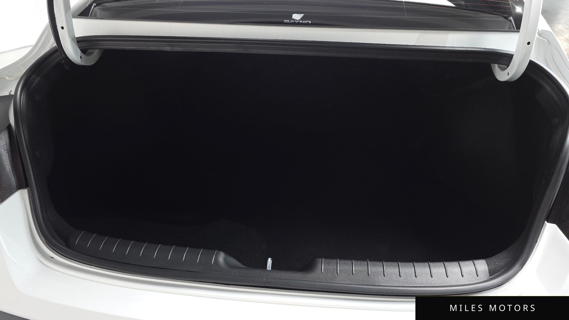 Hyundai AVANTE 2025 — миниатюра 20