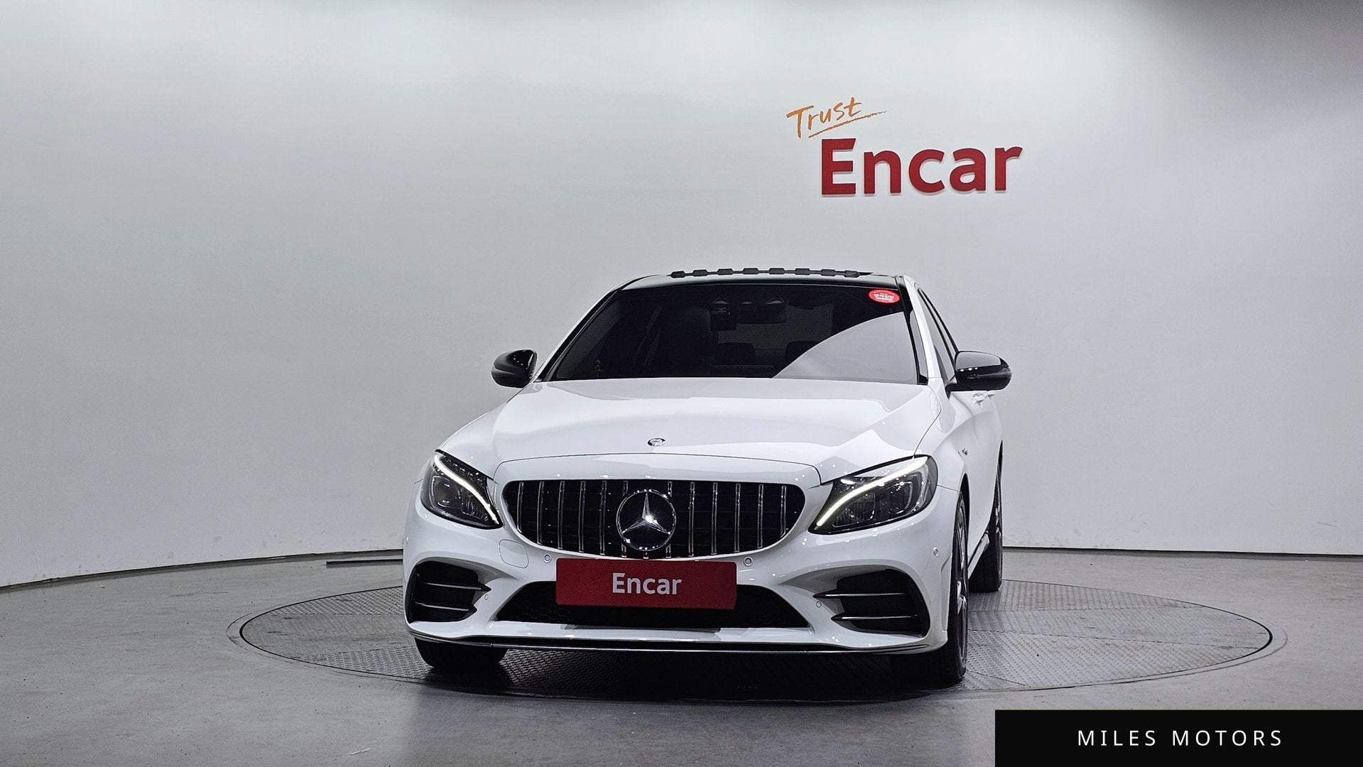 Mercedes-Benz C-Class W205 2017 — миниатюра 3