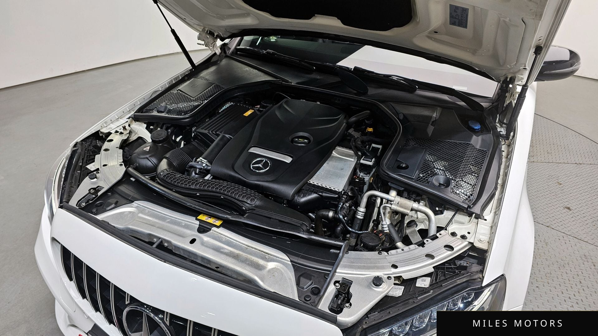 Mercedes-Benz C-Class W205 2017 — миниатюра 6