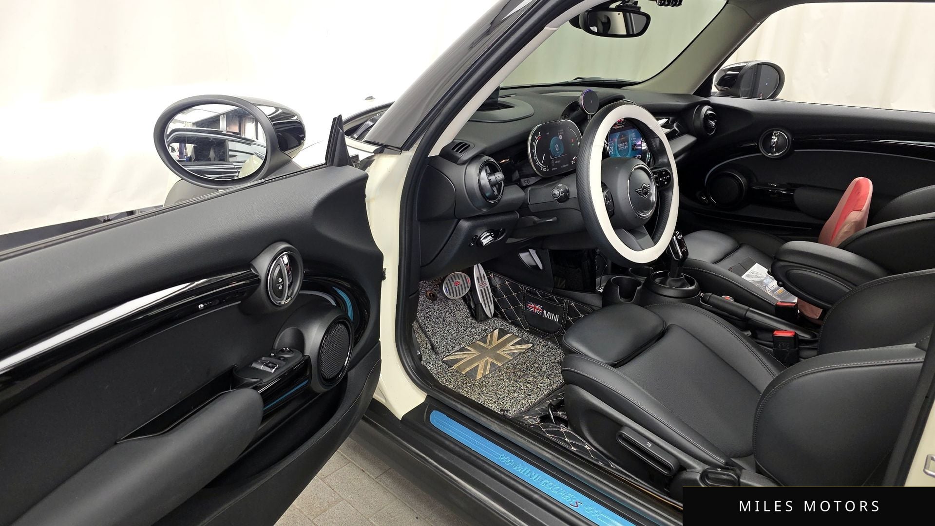 MINI 쿠퍼 S 2022 — миниатюра 10