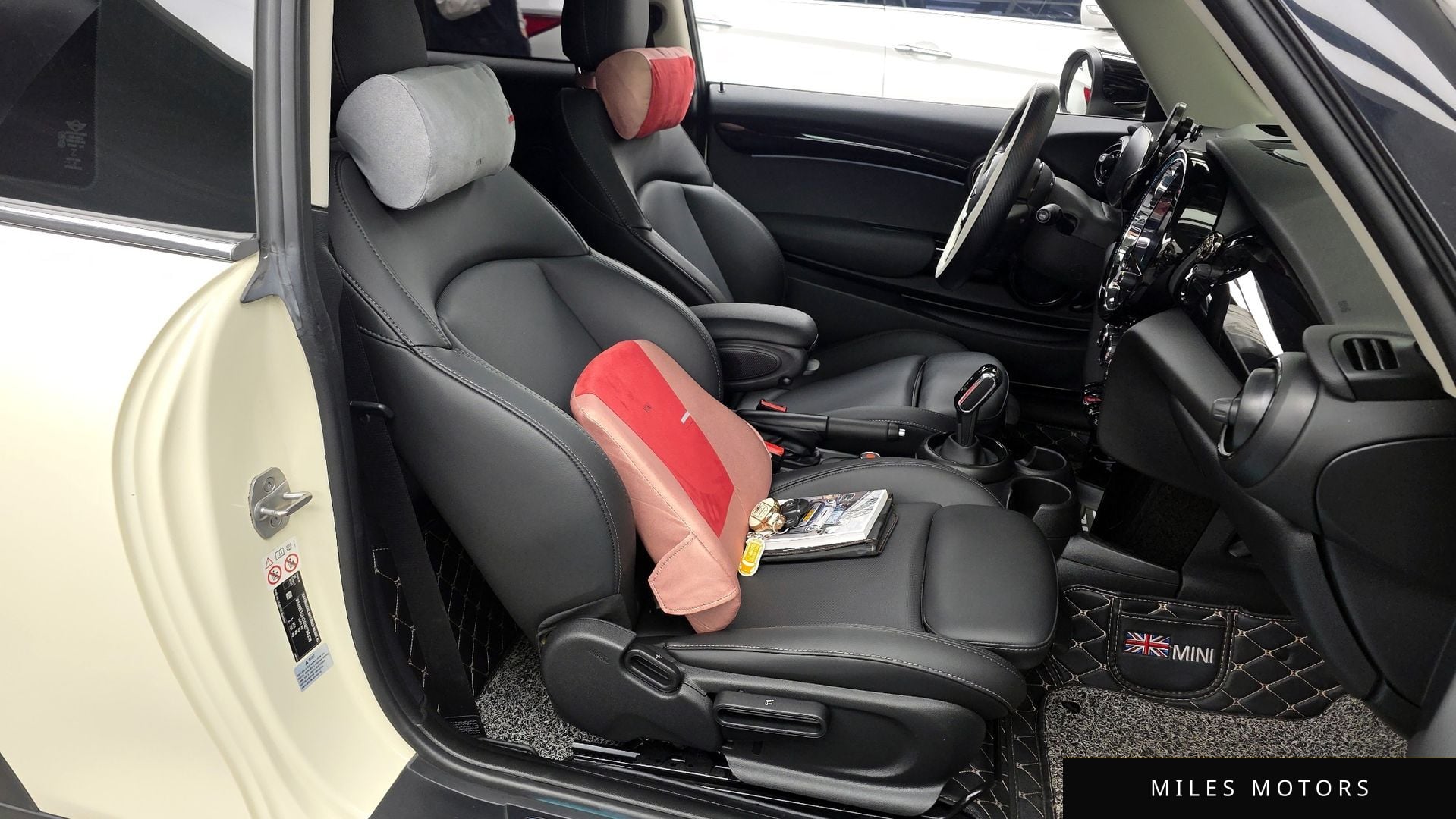 MINI 쿠퍼 S 2022 — миниатюра 11