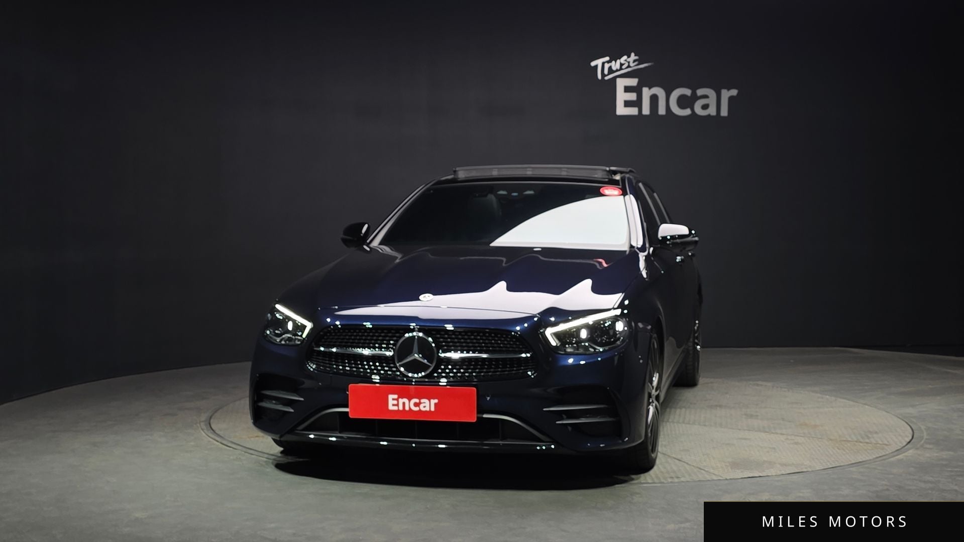 Mercedes-Benz E-Class W213 2023 — миниатюра 3