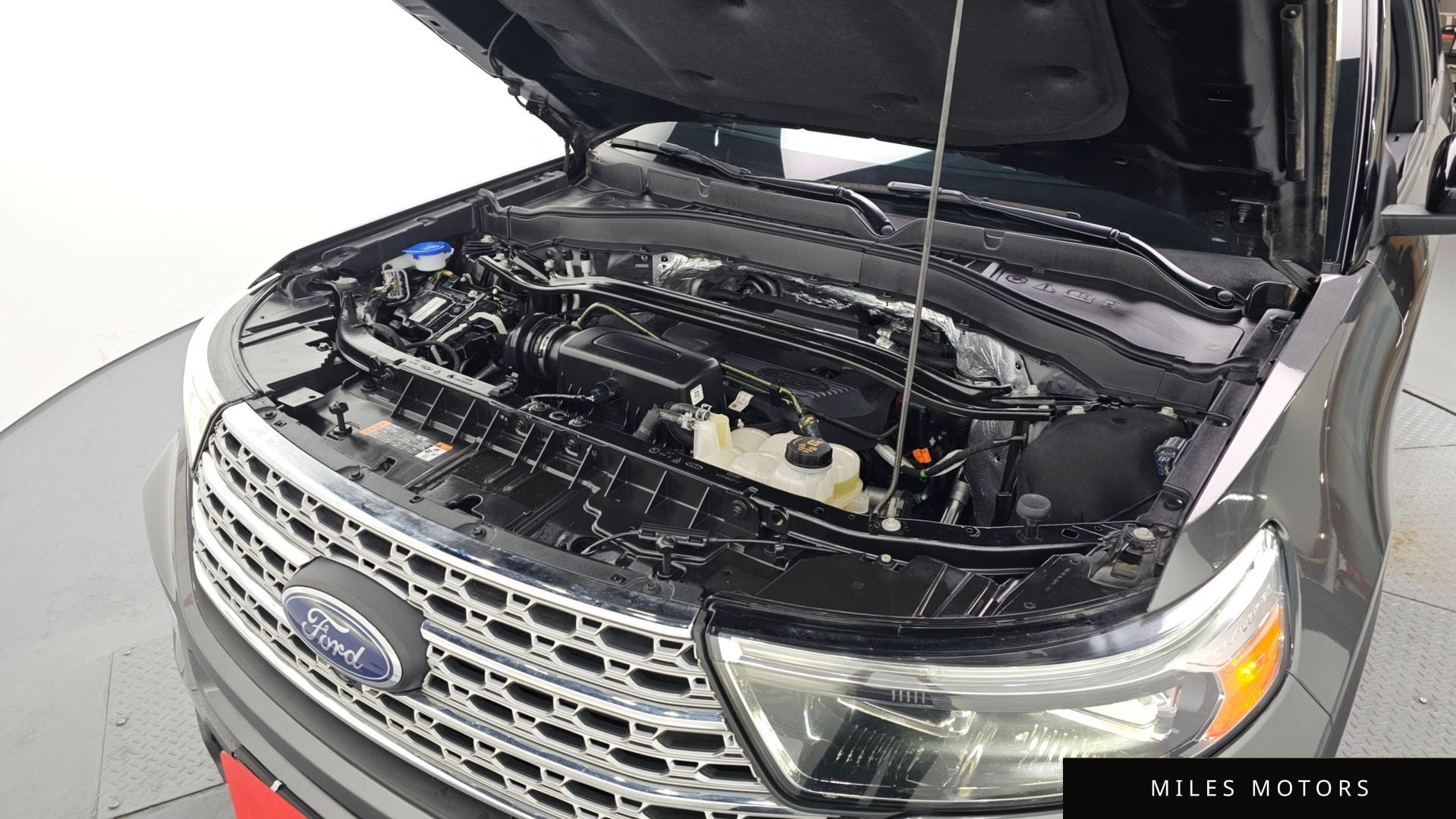 Ford Explorer 2020 — миниатюра 6