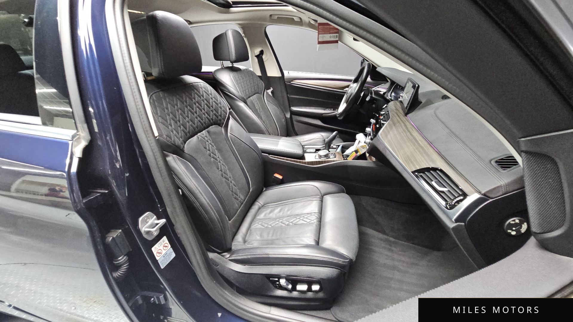 BMW 5 Series (G30) 2018 — миниатюра 11