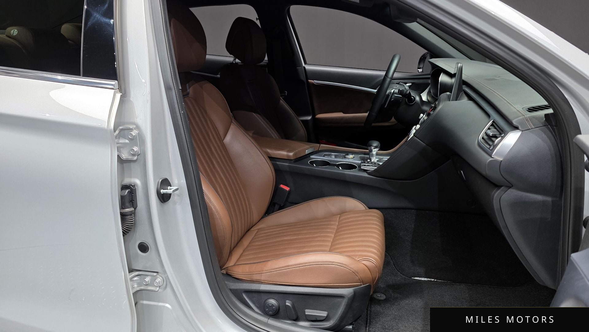 Genesis G70 2019 — миниатюра 11