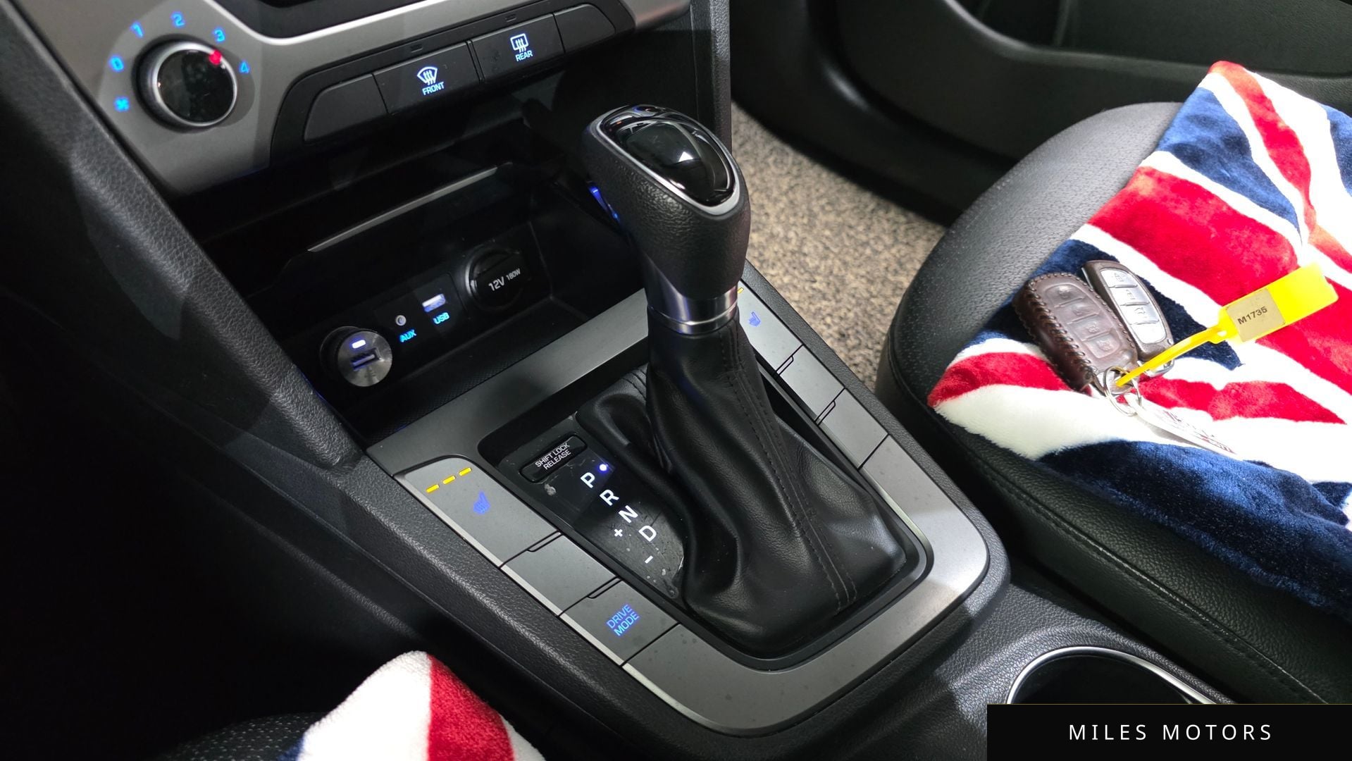 Hyundai AVANTE 2018 — миниатюра 9