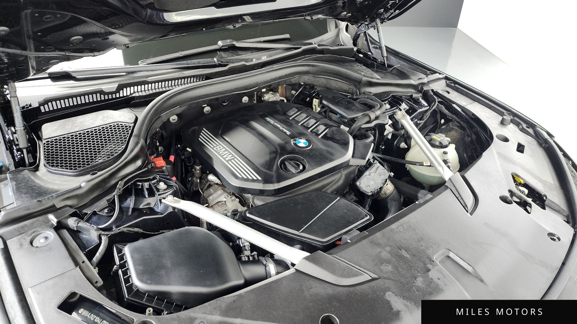 BMW 6 Series GT (G32) 2020 — миниатюра 6