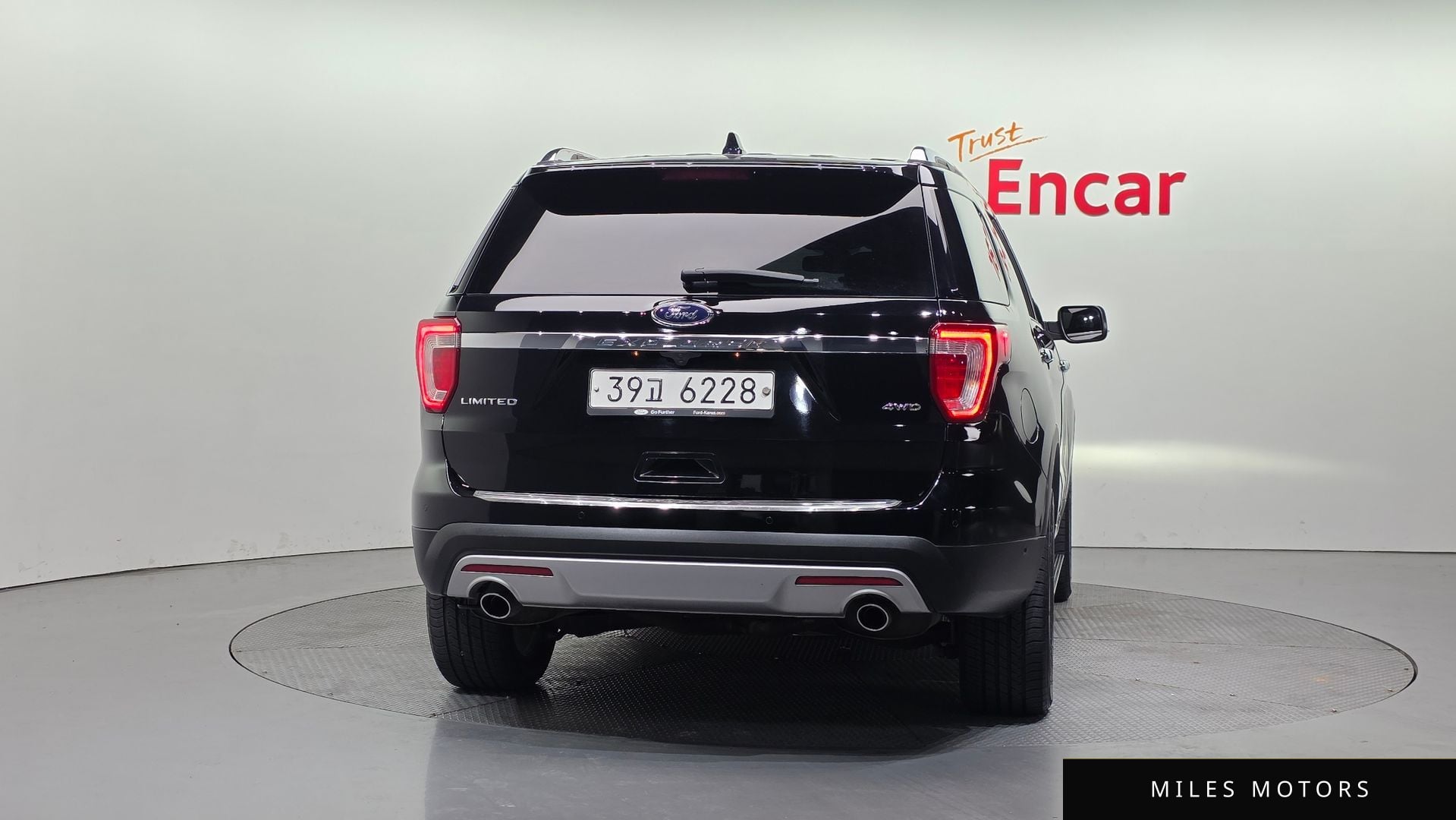 Ford Explorer 2017 — миниатюра 4