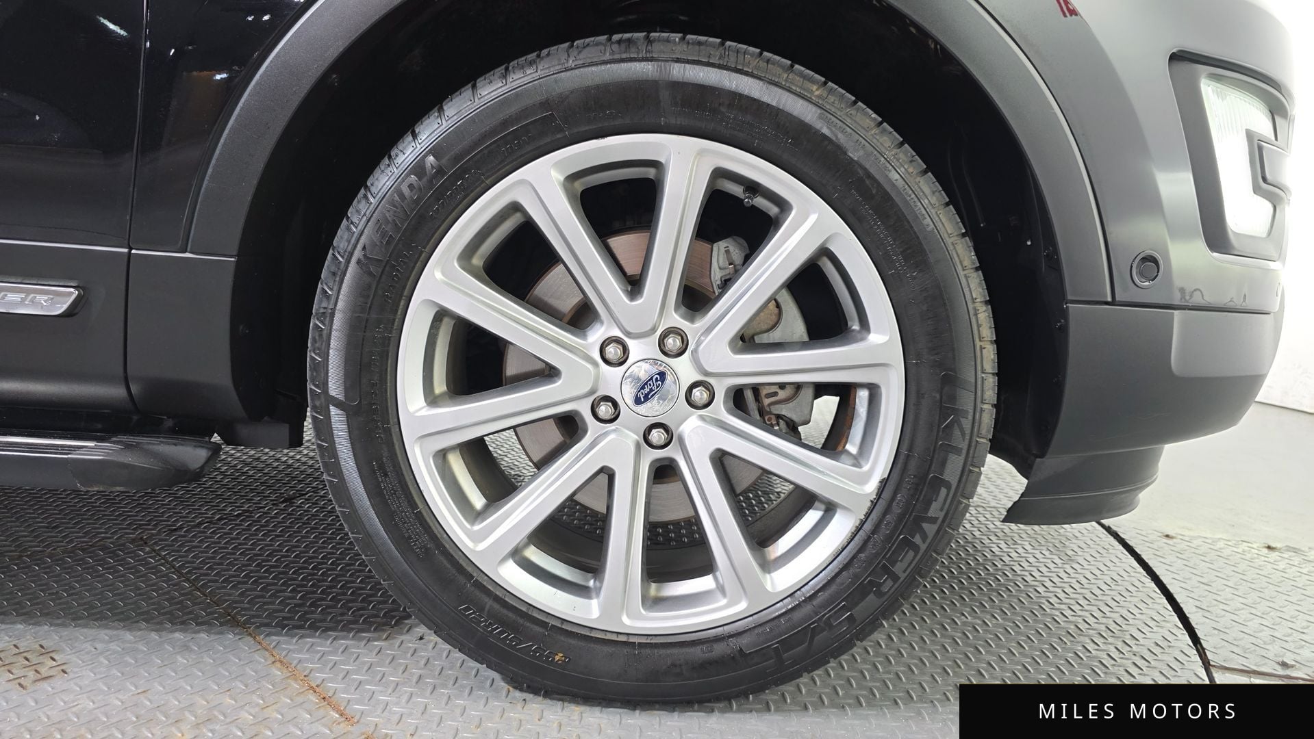 Ford Explorer 2017 — миниатюра 5