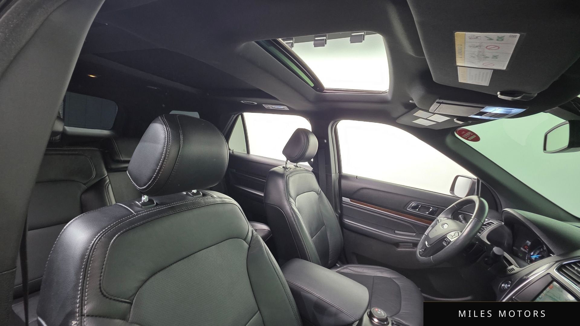 Ford Explorer 2017 — миниатюра 11