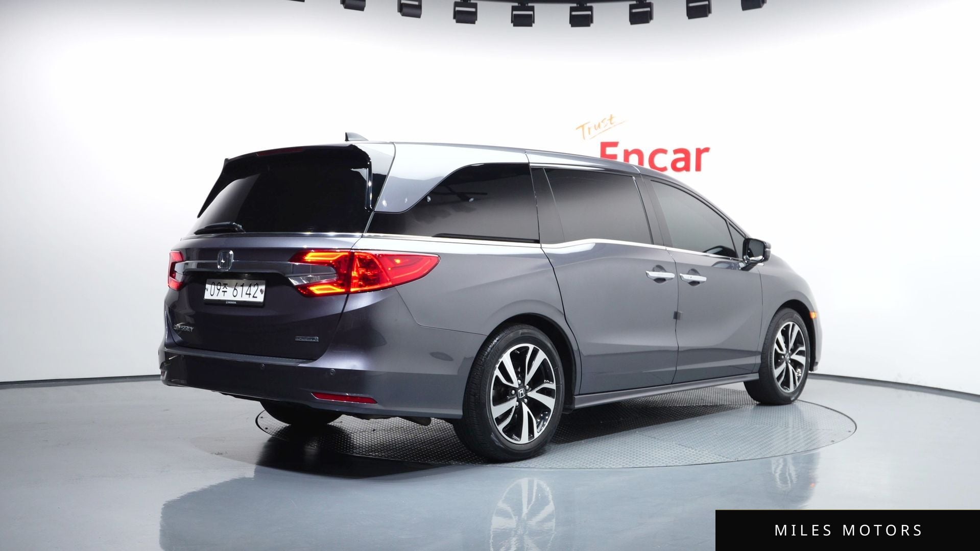 Honda Odyssey 2019 — миниатюра 2