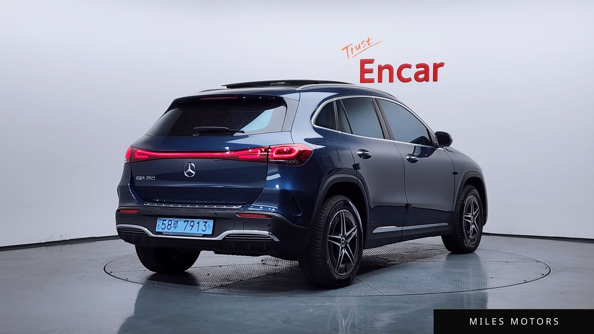 Mercedes-Benz EQA H243 2022 — миниатюра 2