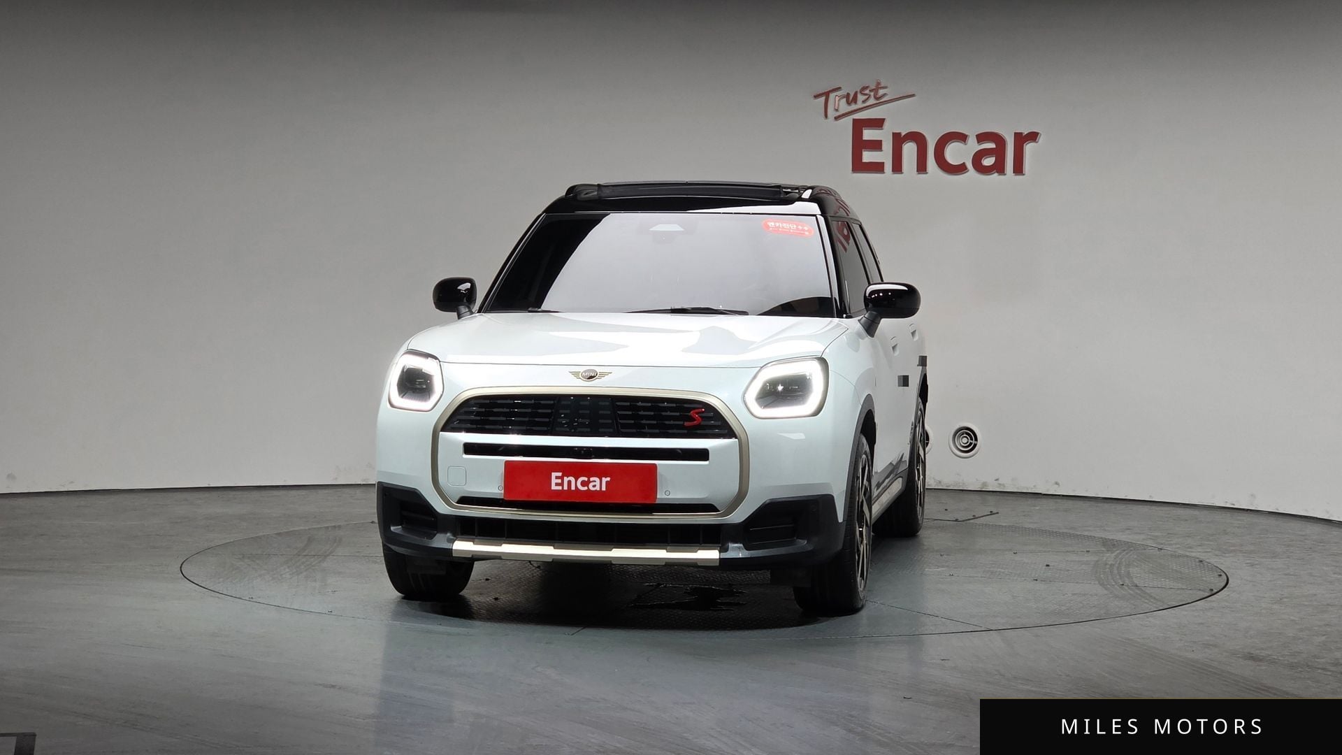 MINI Countryman 2024 — миниатюра 2