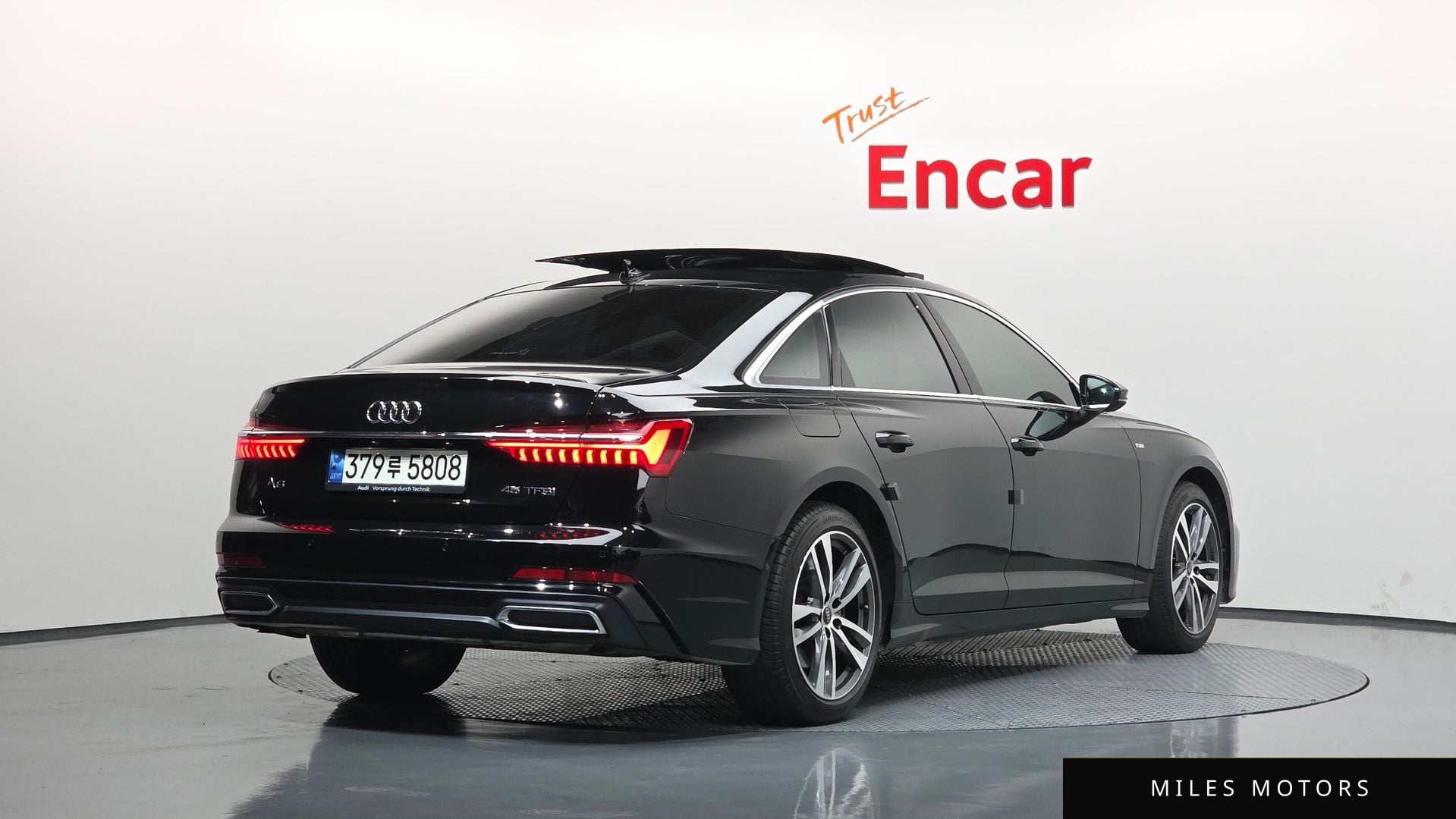 Audi A6 (C8) 2021 — миниатюра 2