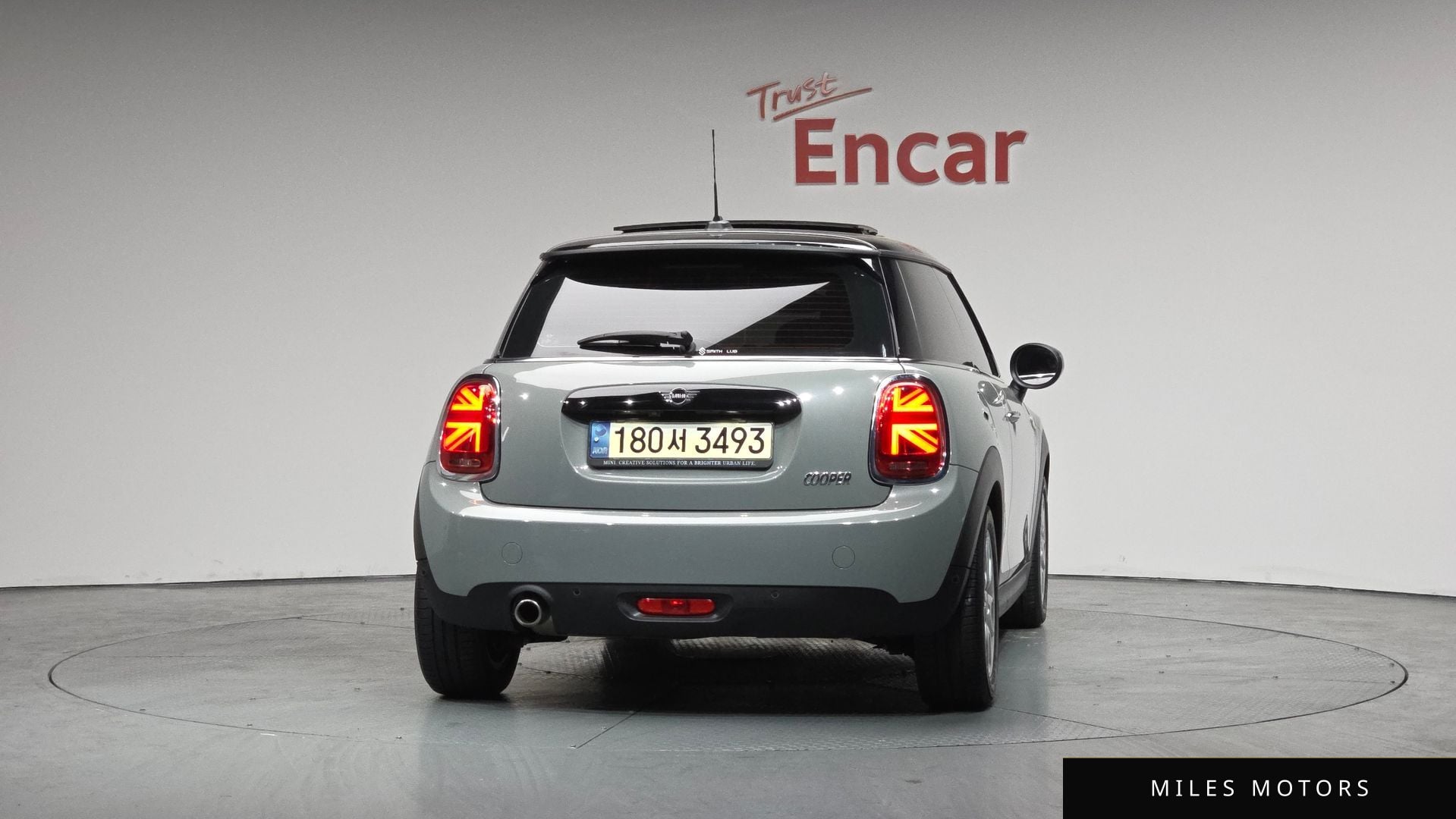 MINI Cooper 2021 — миниатюра 4