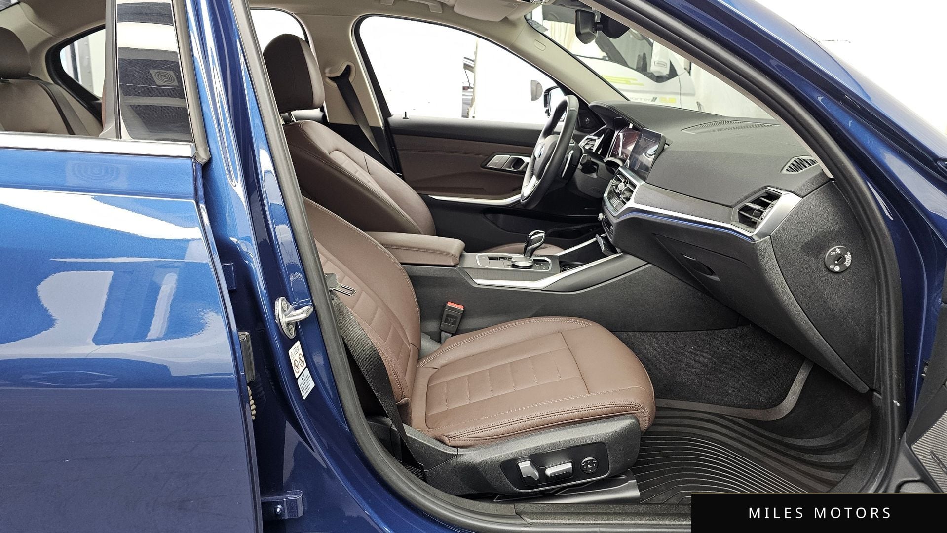 BMW 3 Series (G20) 2021 — миниатюра 11