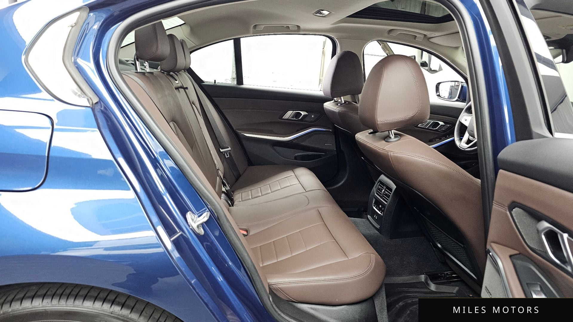 BMW 3 Series (G20) 2021 — миниатюра 12