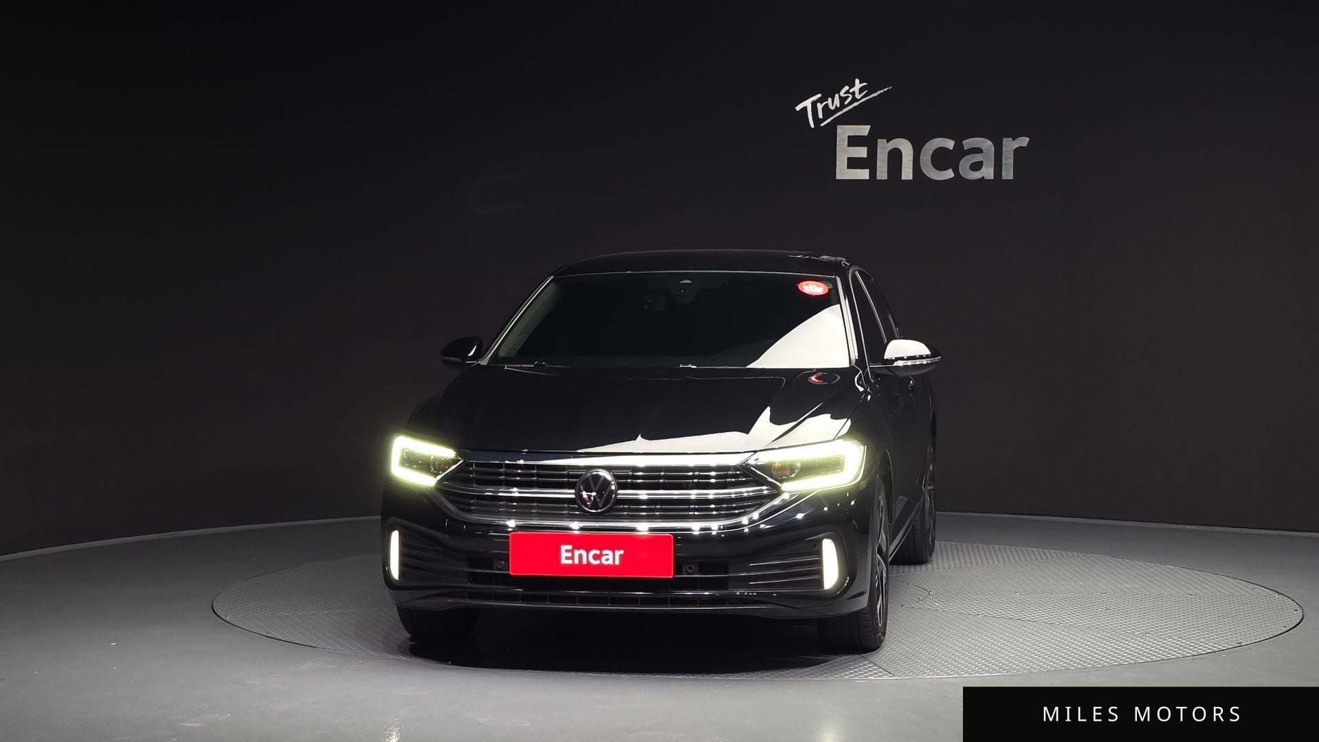 Volkswagen 제타 2023 — миниатюра 3