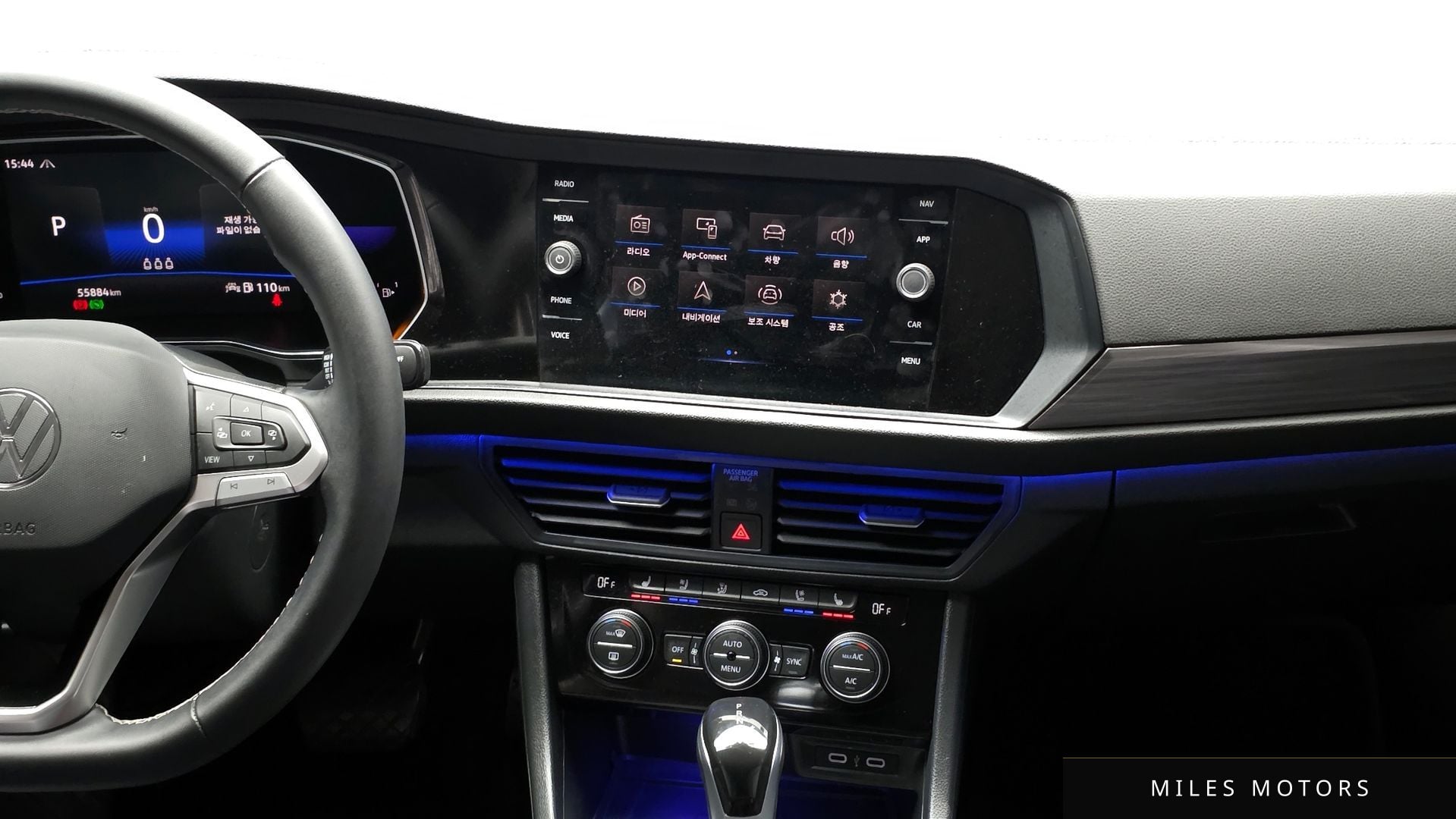 Volkswagen 제타 2023 — миниатюра 14