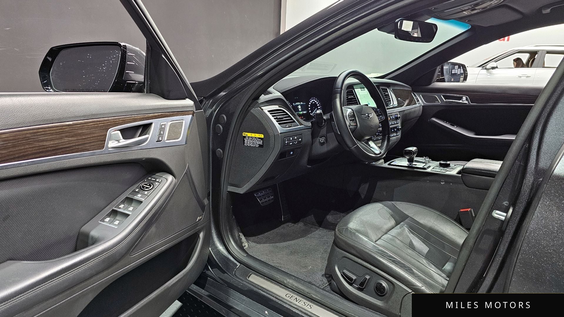 Genesis G80 2018 — миниатюра 11