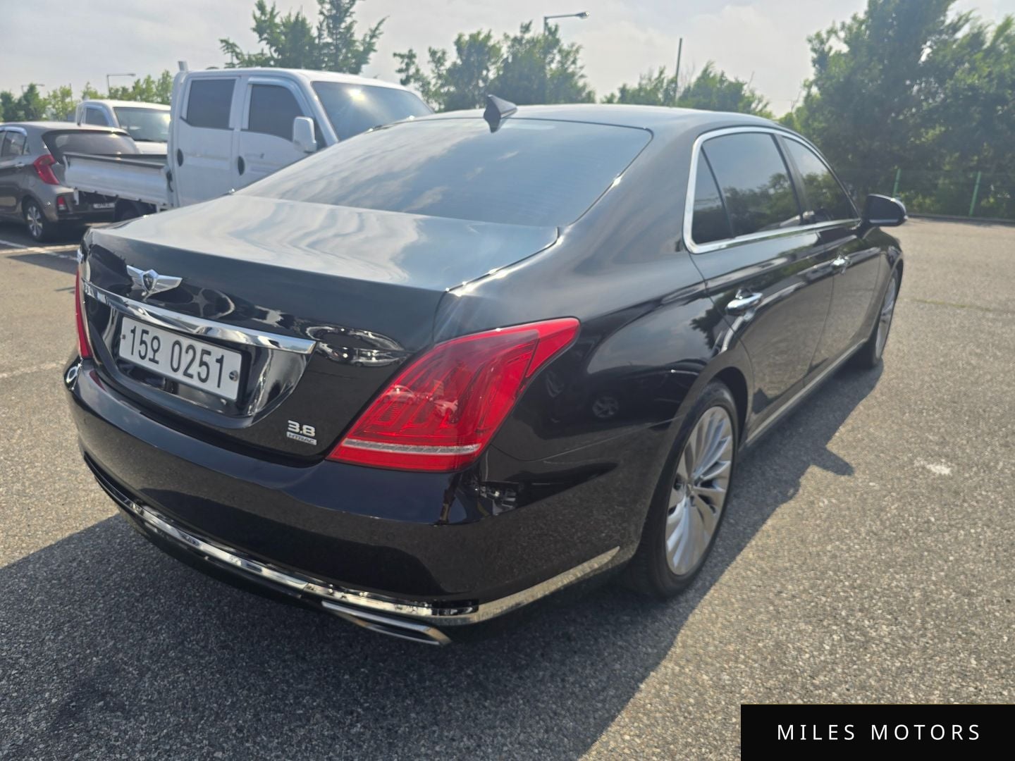 Genesis EQ900 2017 — миниатюра 2
