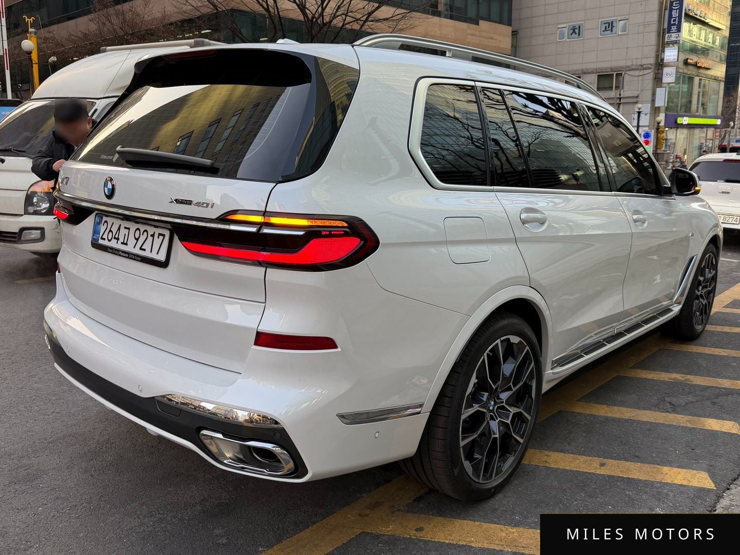 BMW X7 (G07) 2026 — миниатюра 3