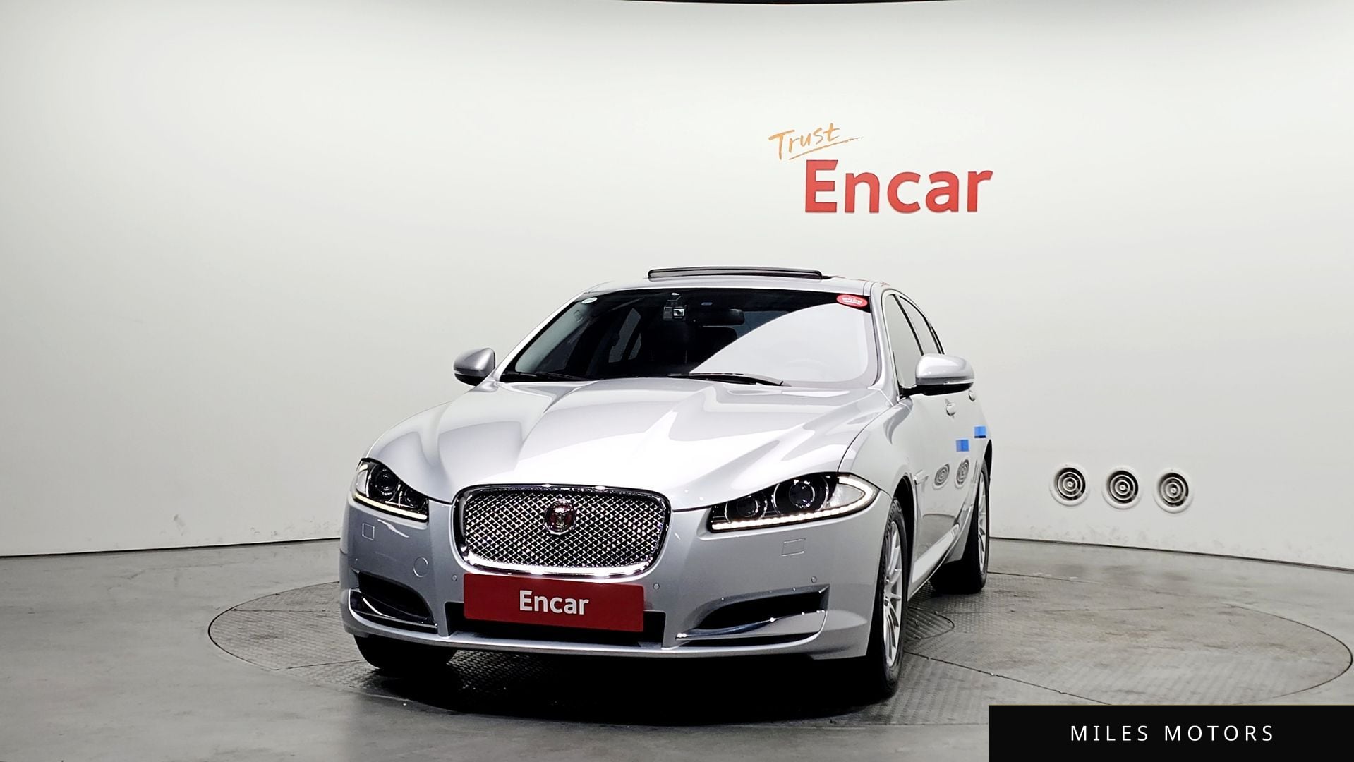 Jaguar New XF 2015 — миниатюра 3