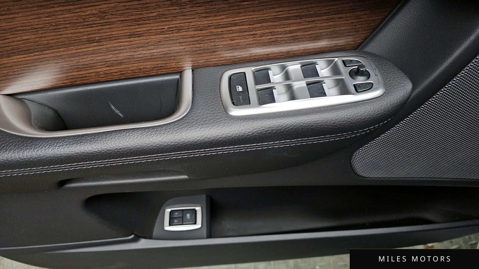 Jaguar New XF 2015 — миниатюра 13