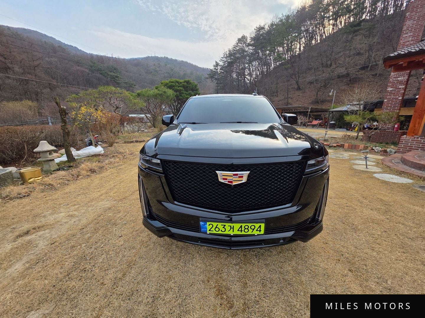 Cadillac Escalade 2023 — миниатюра 2