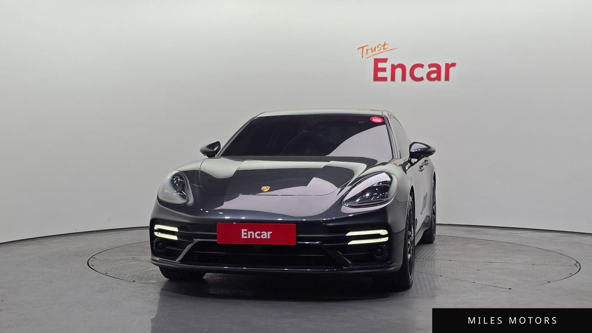Porsche Panamera 2022 — миниатюра 3