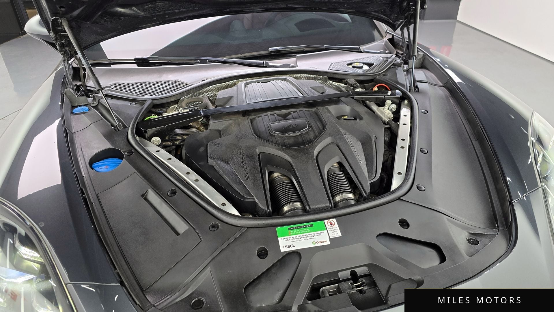 Porsche Panamera 2022 — миниатюра 6