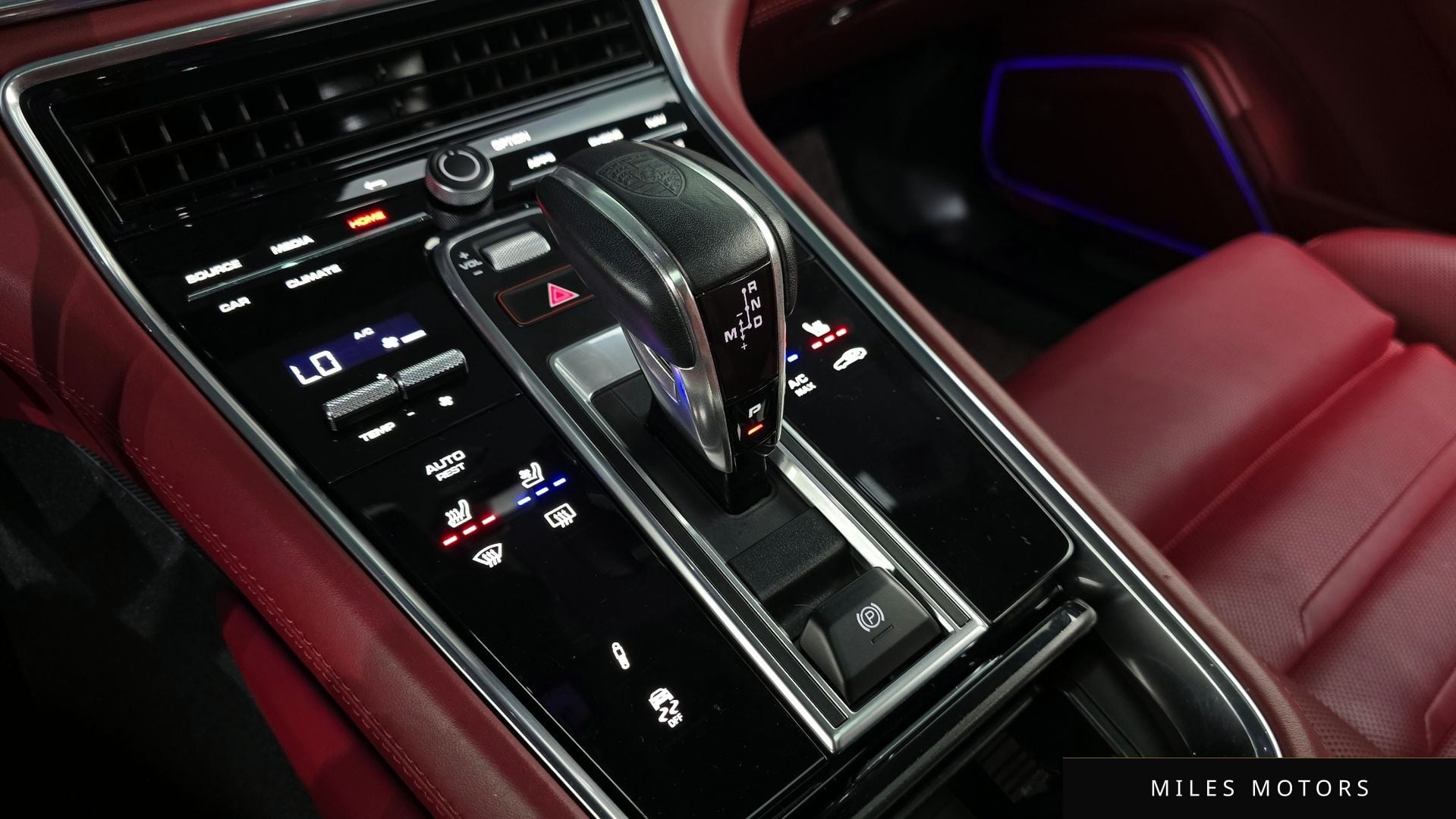 Porsche Panamera 2022 — миниатюра 9