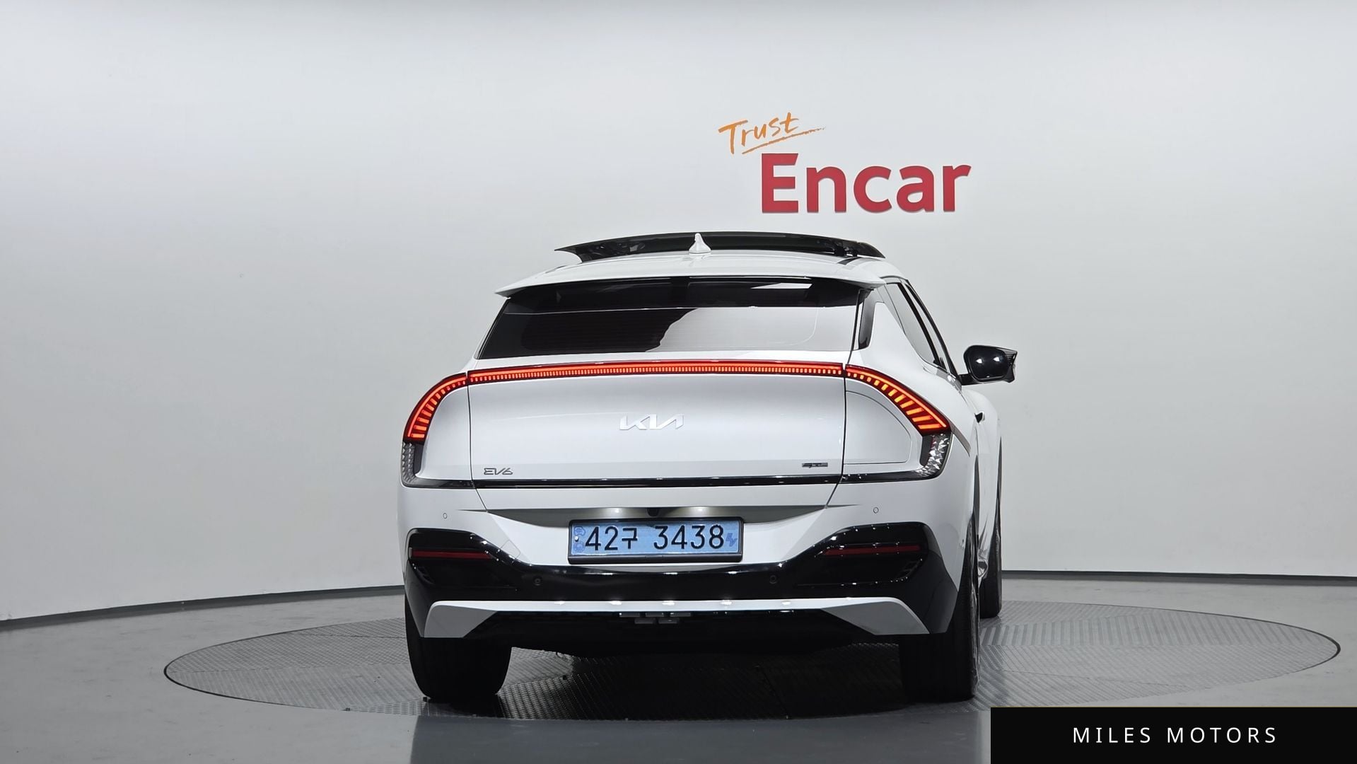 Kia EV6 2023 — миниатюра 4