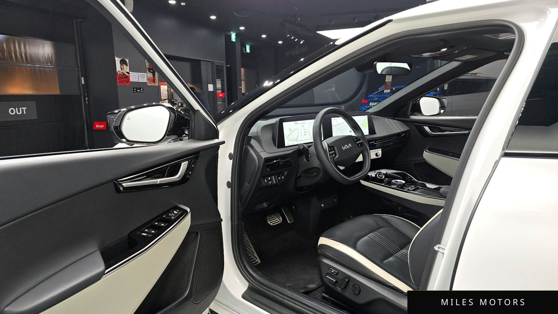Kia EV6 2023 — миниатюра 10