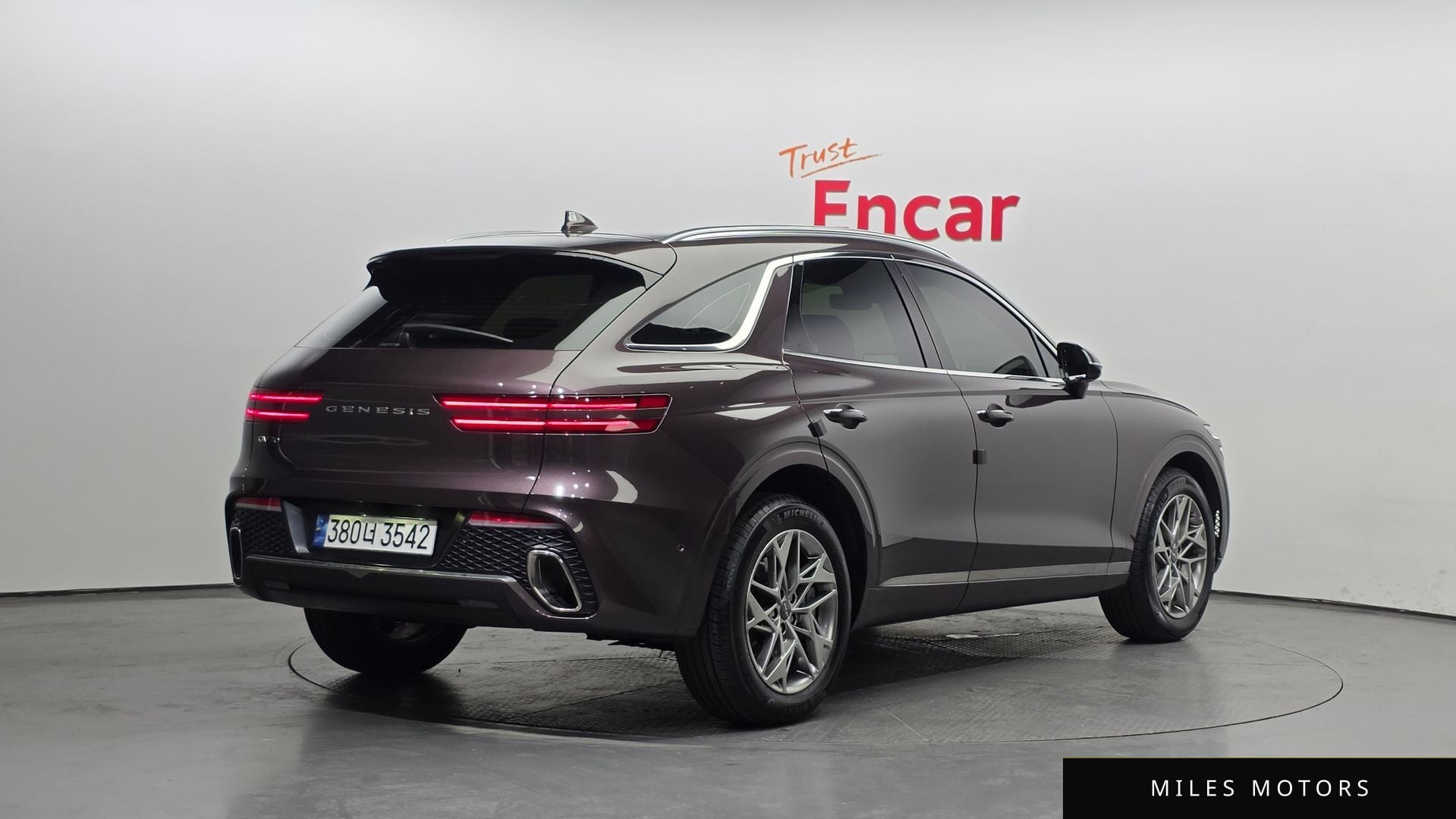 Genesis GV70 2023 — миниатюра 2
