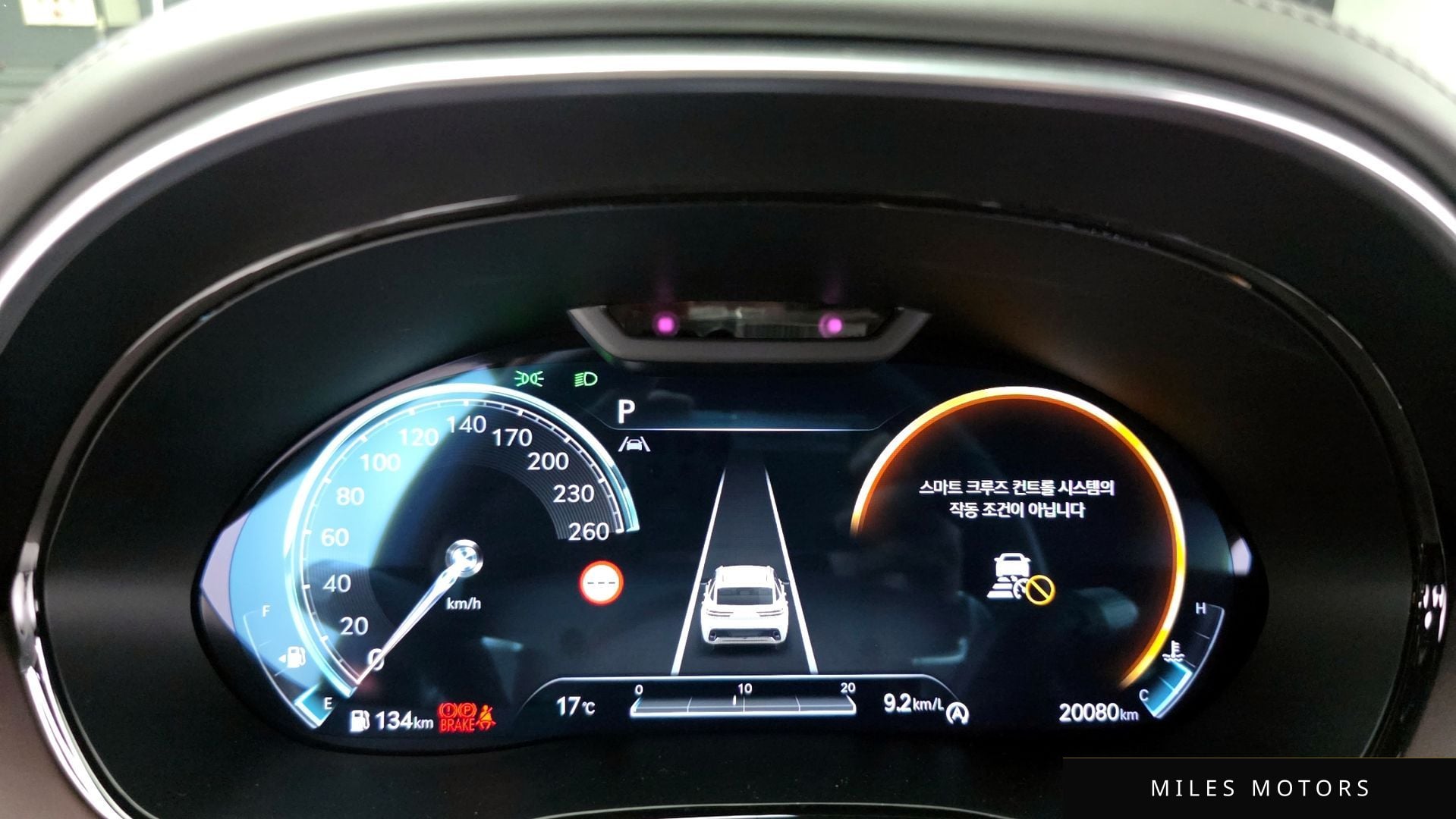 Genesis GV70 2023 — миниатюра 8