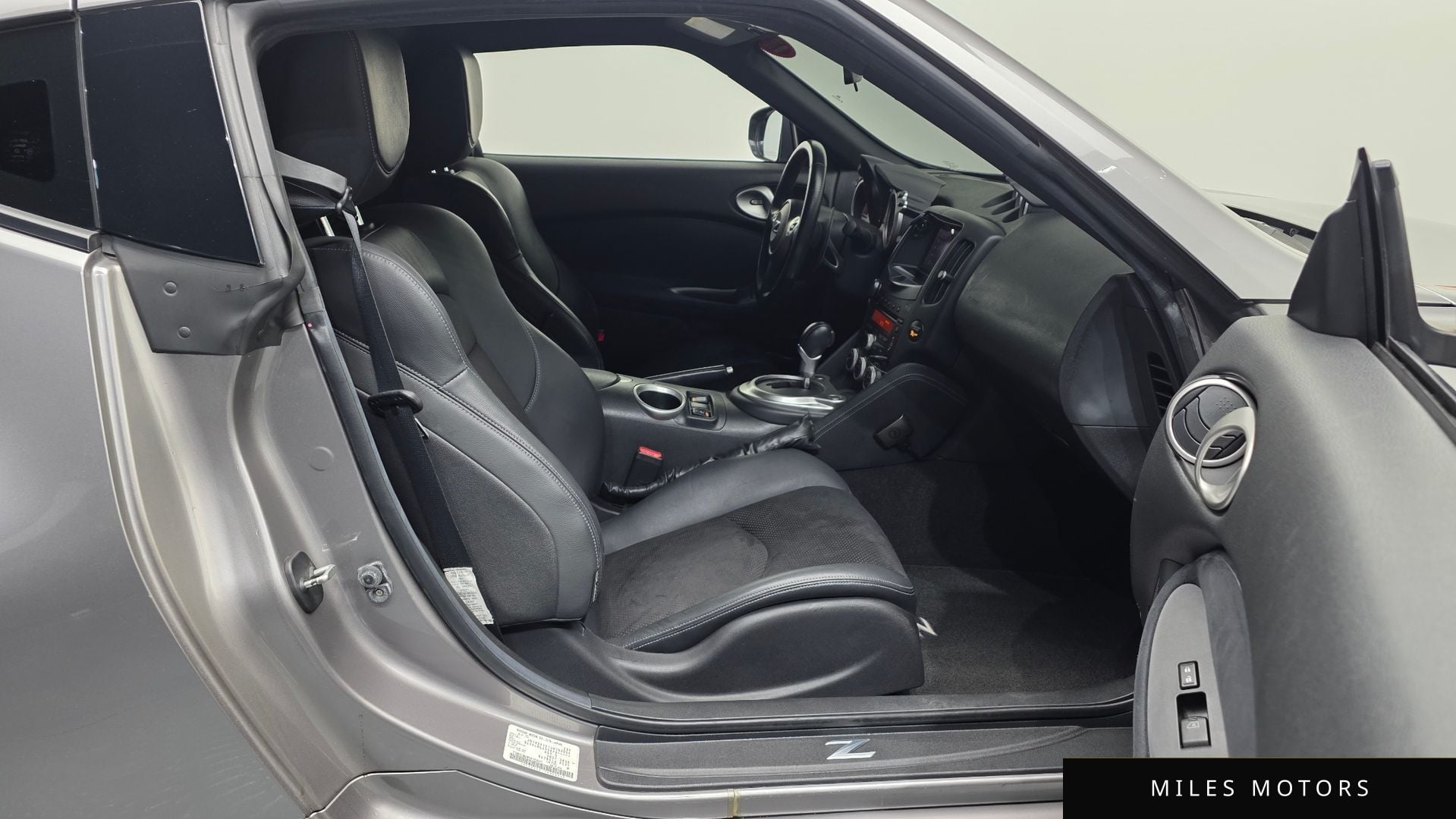 Nissan 370Z 2009 — миниатюра 11