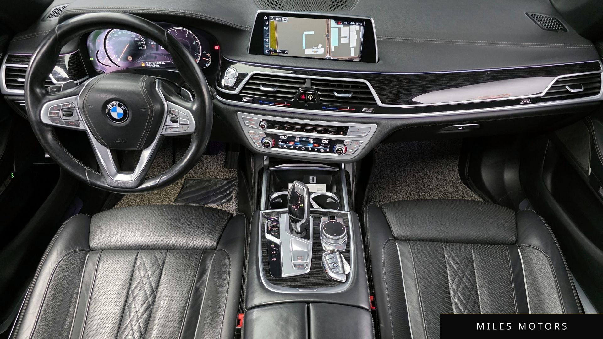 BMW 7 Series (G11) 2017 — миниатюра 7