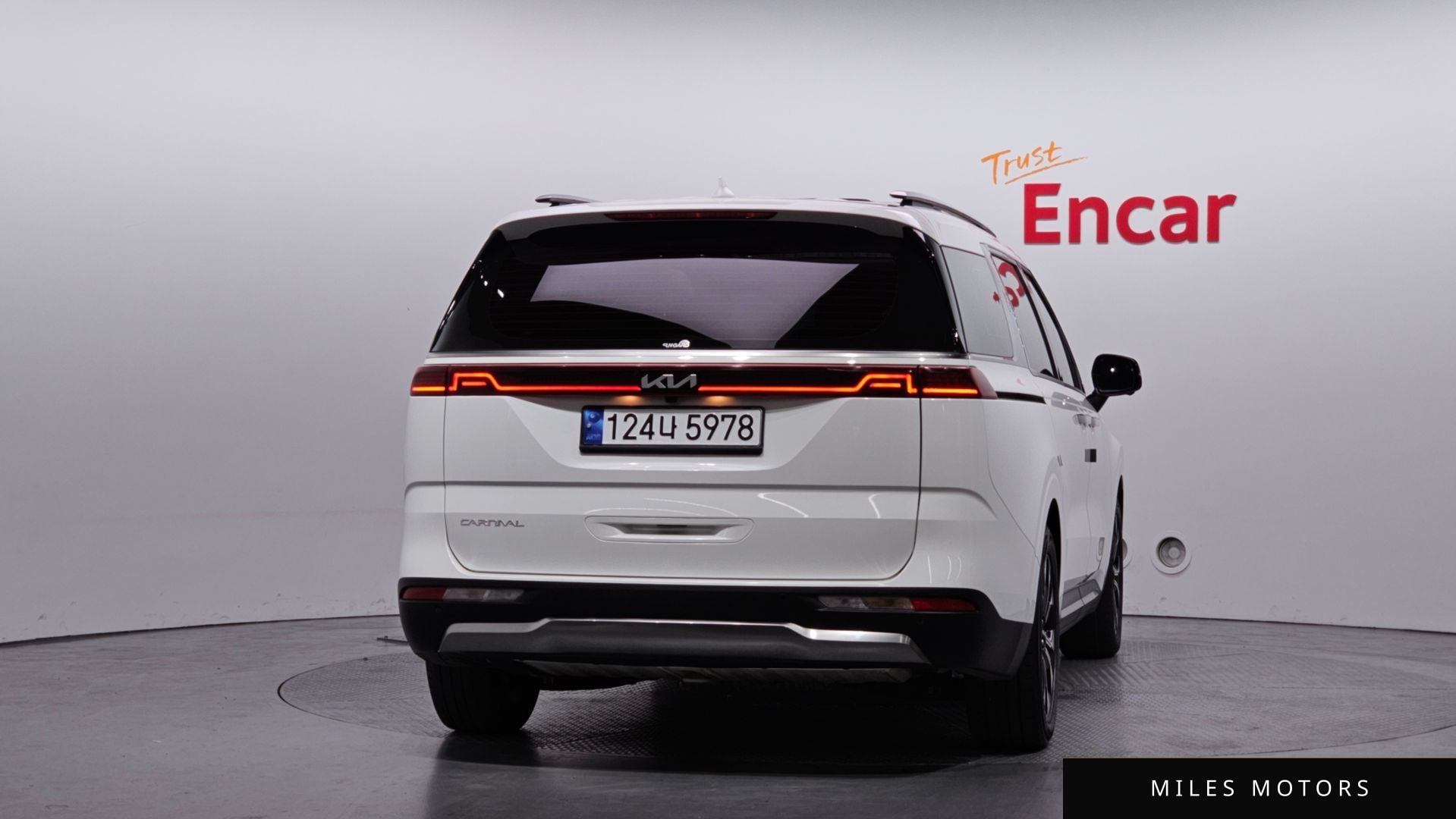 Kia Carnival 2023 — миниатюра 4