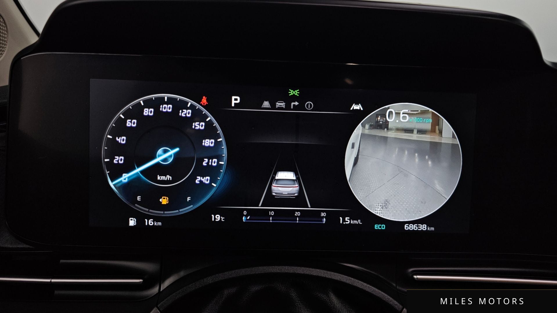 Kia Carnival 2023 — миниатюра 8