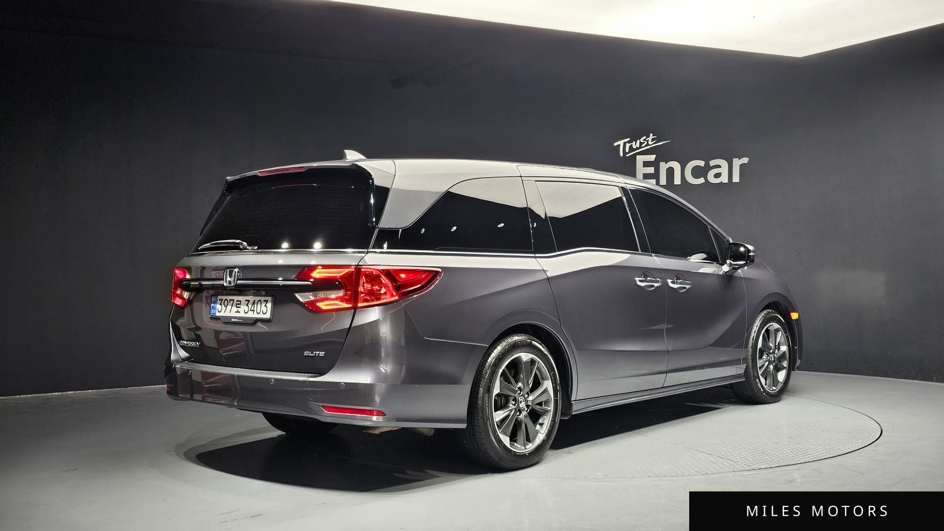 Honda Odyssey 2023 — миниатюра 2