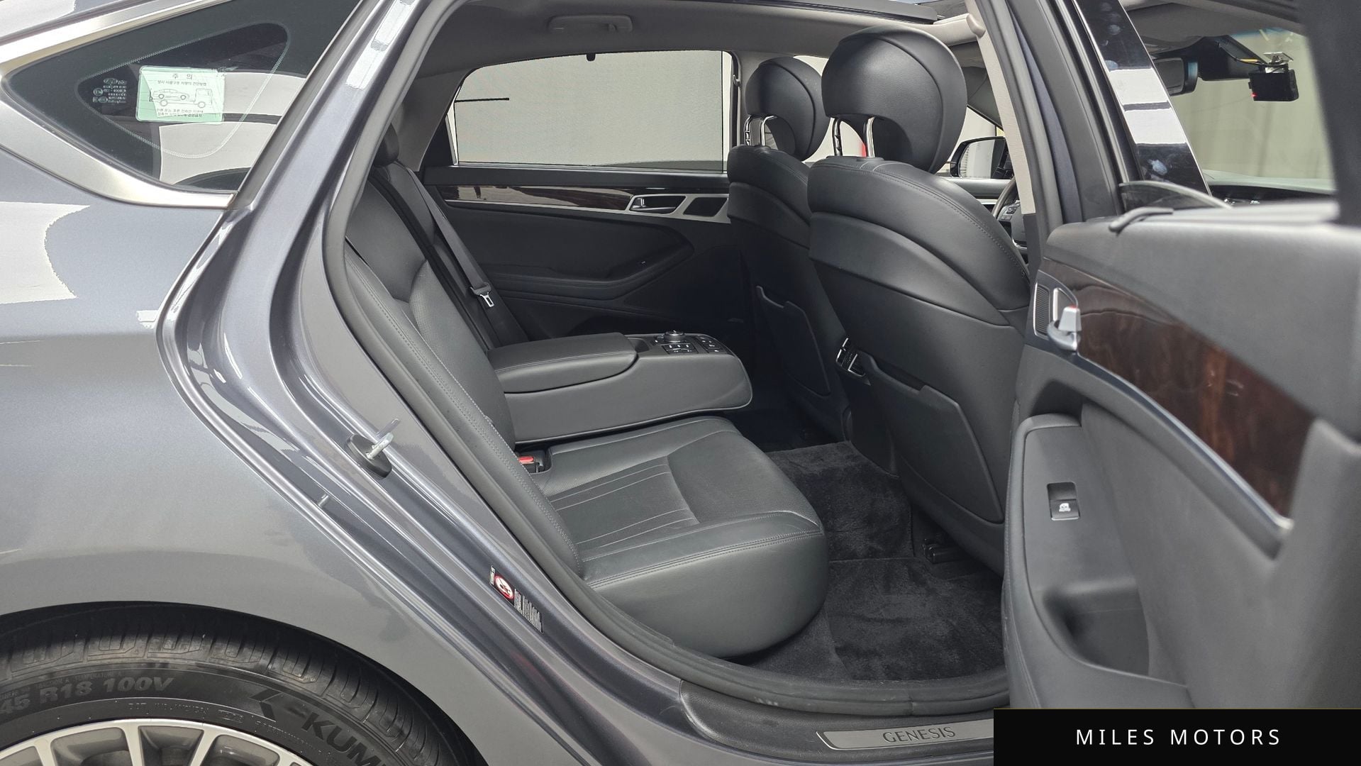 Hyundai Genesis 2016 — миниатюра 12