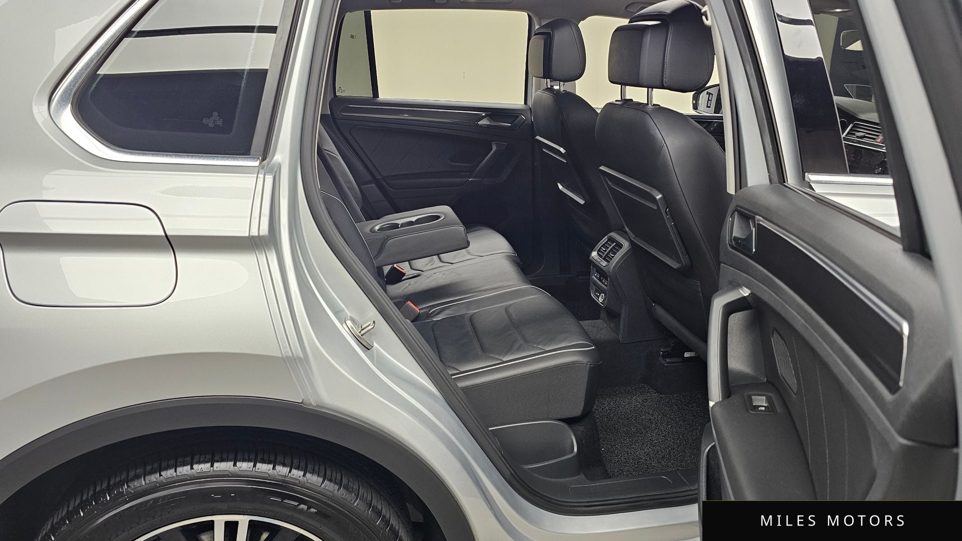Volkswagen Tiguan 2018 — миниатюра 12