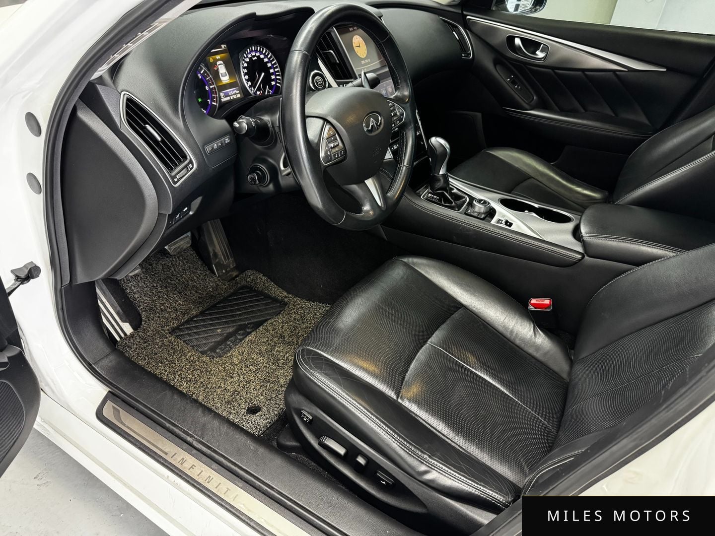 Infiniti Q50 2015 — миниатюра 10