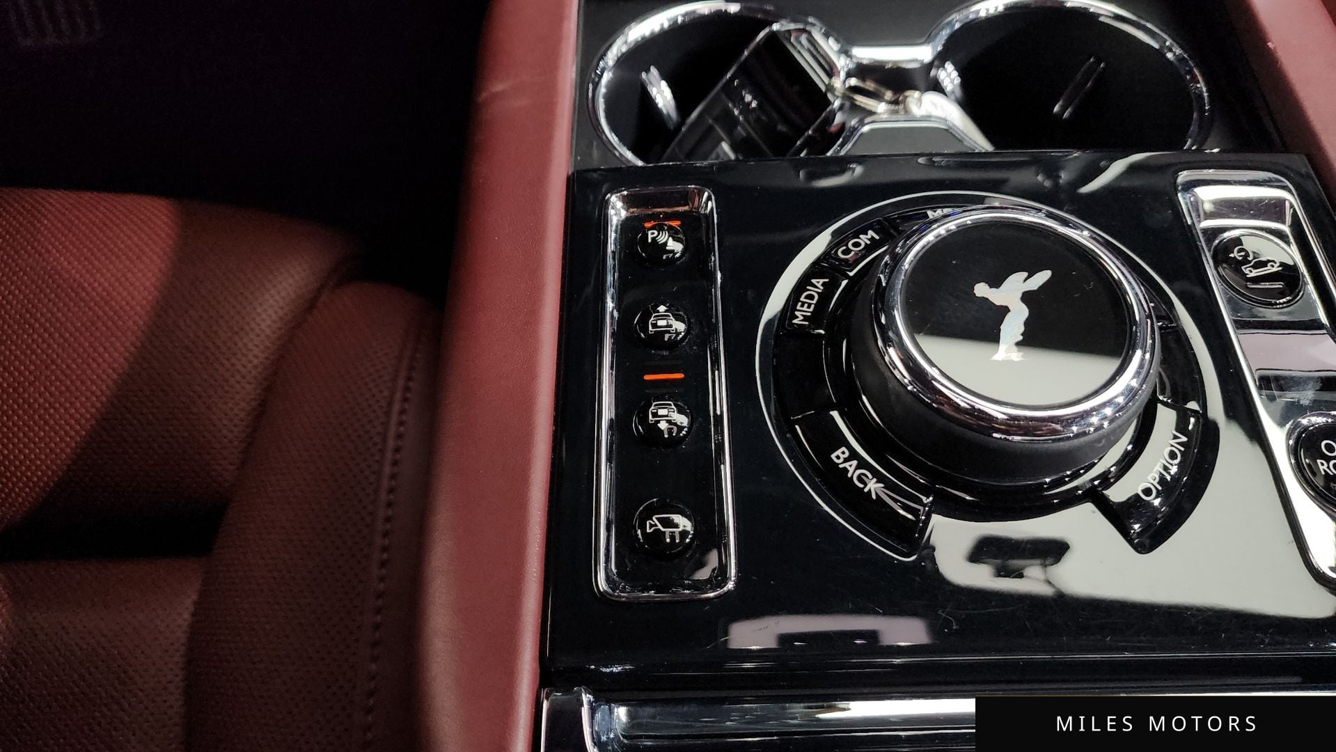 Rolls-Royce 컬리넌 2020 — миниатюра 9
