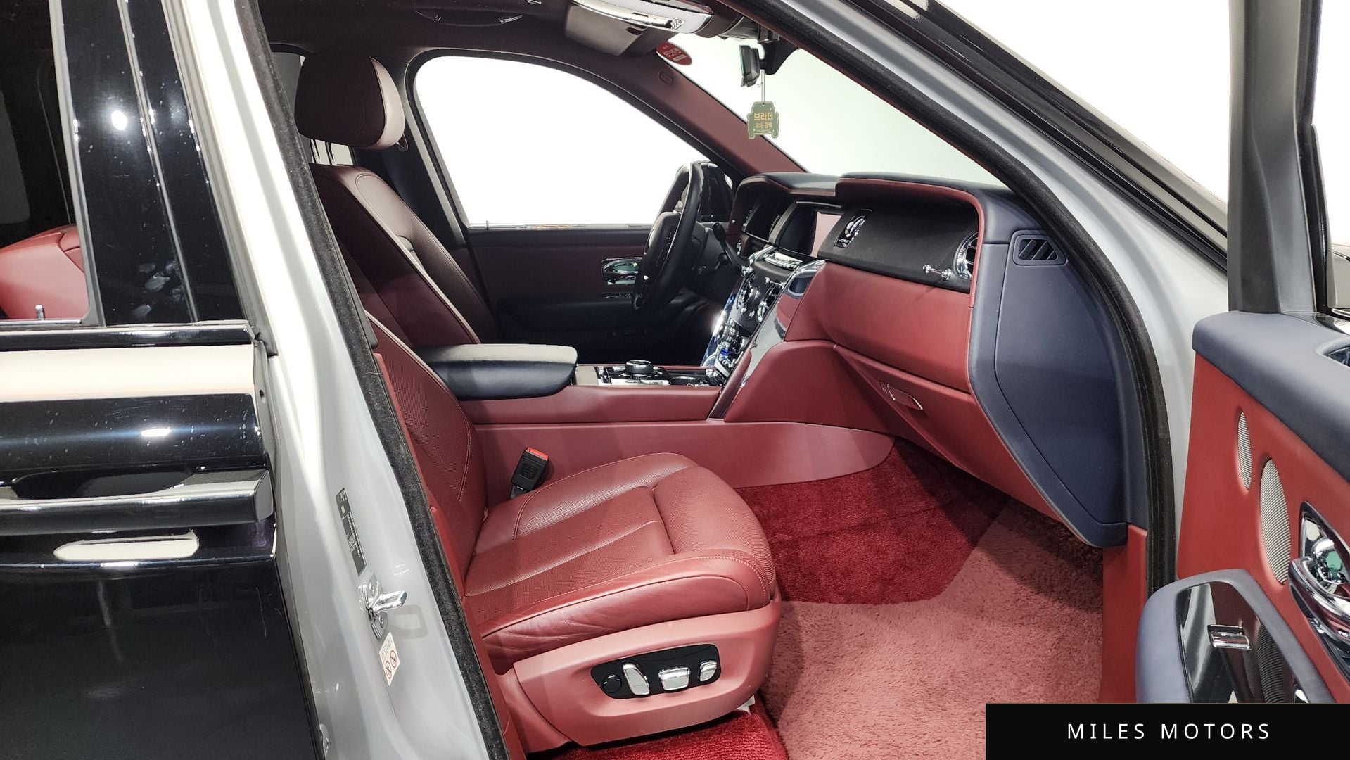 Rolls-Royce 컬리넌 2020 — миниатюра 11